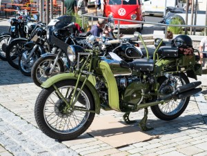 Historische Motorräder (C) Christian Schmidt 2015
